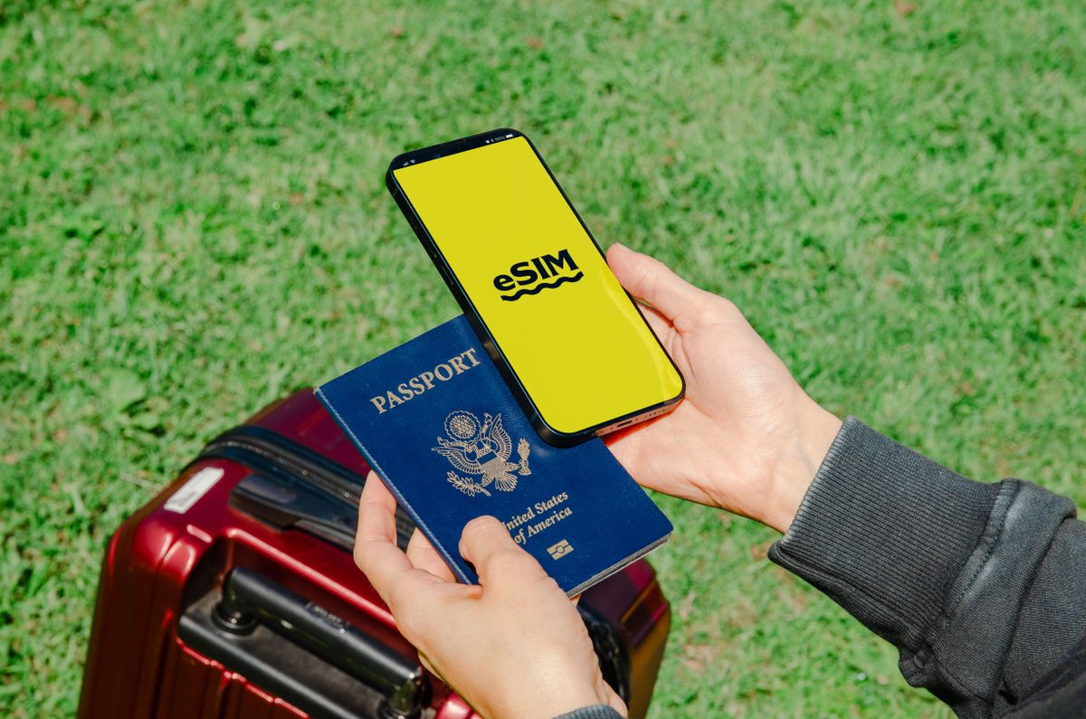 Activating eSIM before landing in Korea