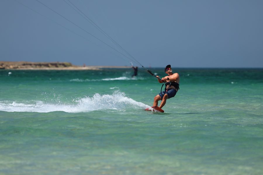 Kitesurfing Jeju Island Korea Sinyang Beach